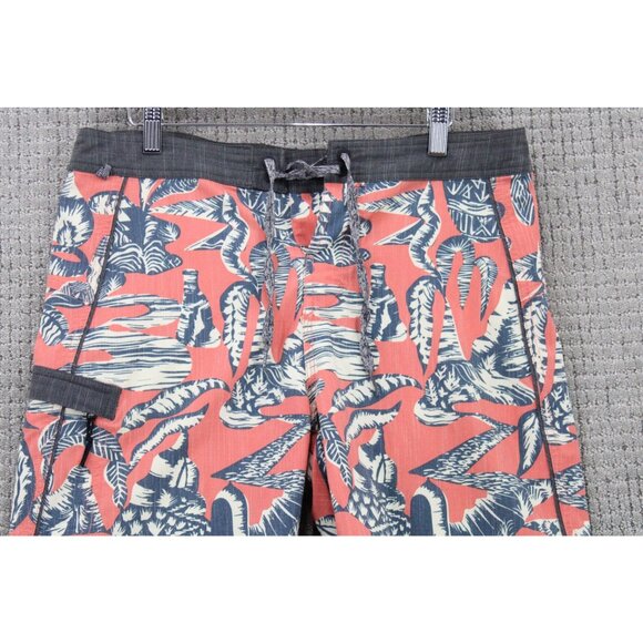 Roark Revival Board Shorts Mens Size 36 Pink Geometric All Over Print Surfing - Picture 3 of 7